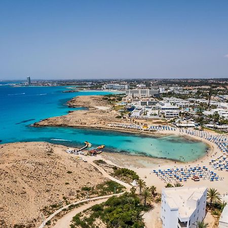 Kritamo Beach Hotel Apartments Айя-Напа Екстер'єр фото