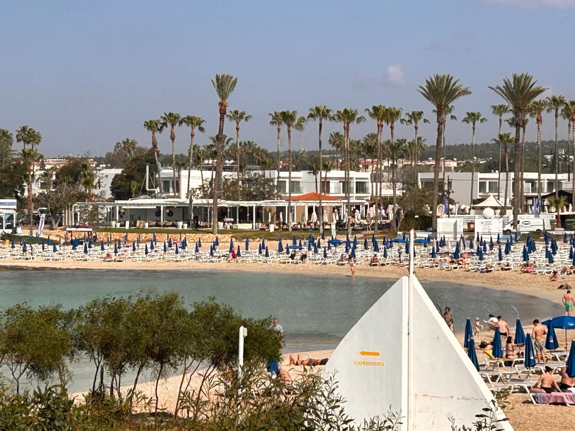 Kritamo Beach Hotel Apartments Айя-Напа Екстер'єр фото
